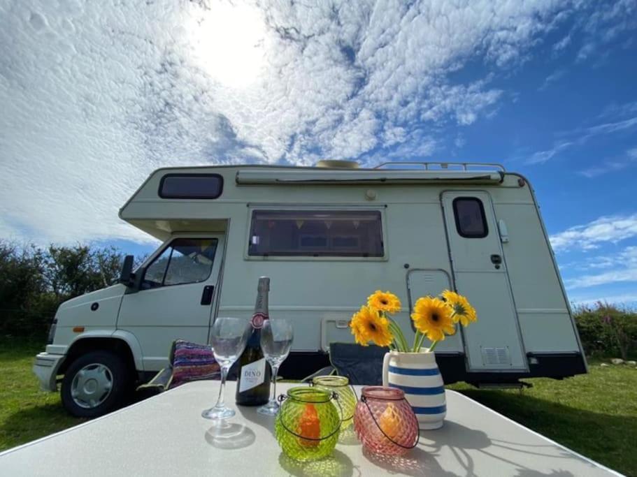 Lily Cosy Campervan With Sea Views & Amazing Sunrises St Ives  Exterior photo