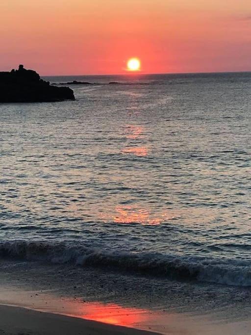 Lily Cosy Campervan With Sea Views & Amazing Sunrises St Ives  Exterior photo